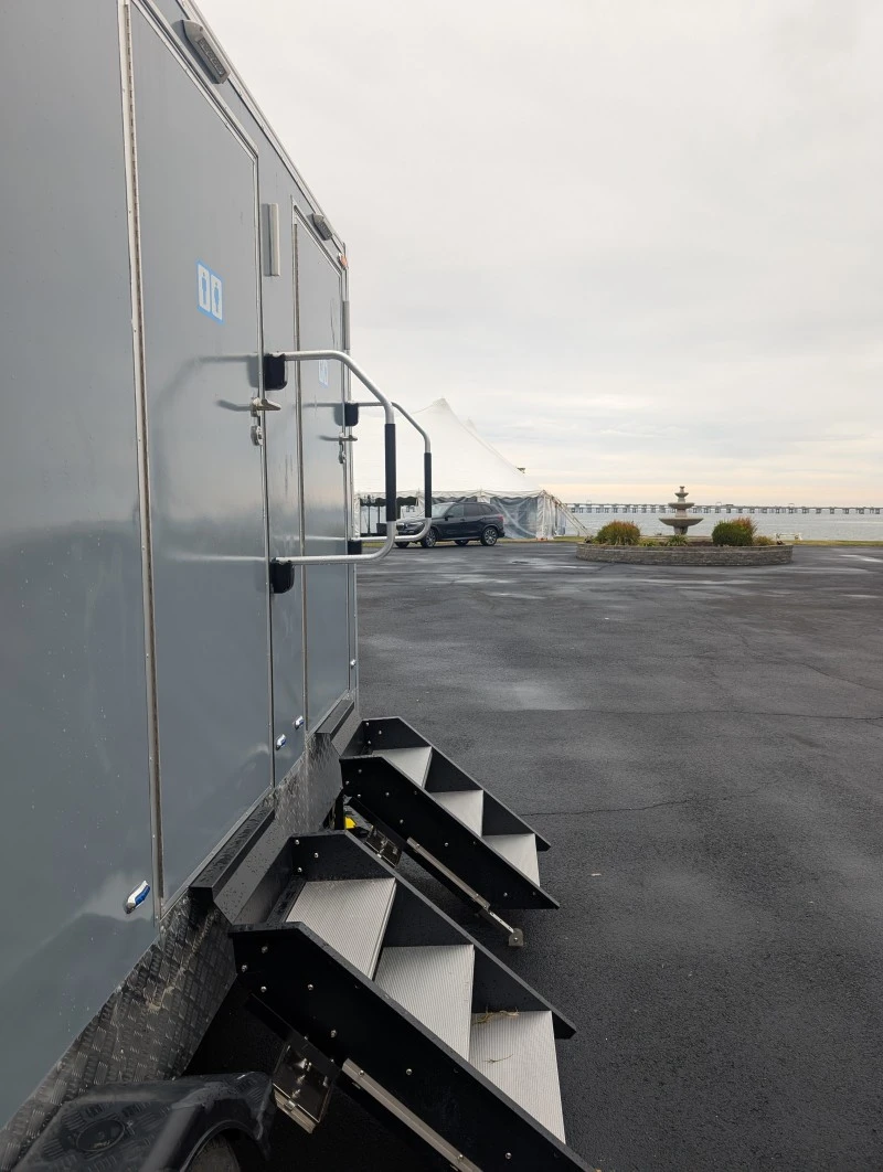 Wheelchair Accessible Ada Restroom Trailer