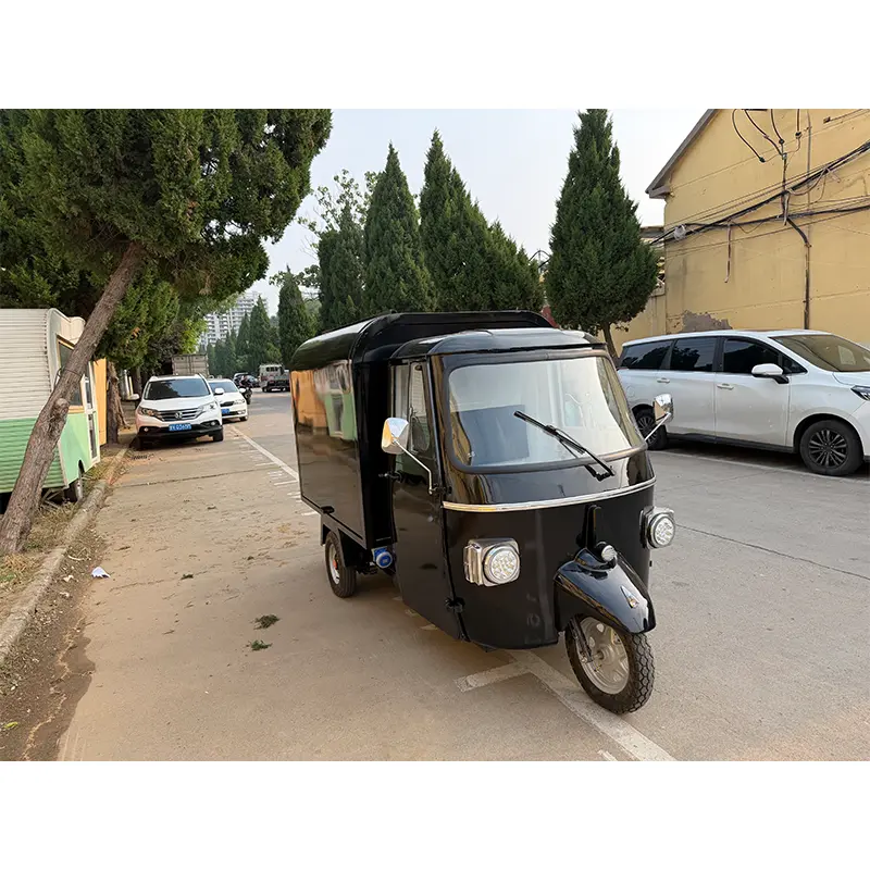 Електрична торгова вантажівка Piaggio